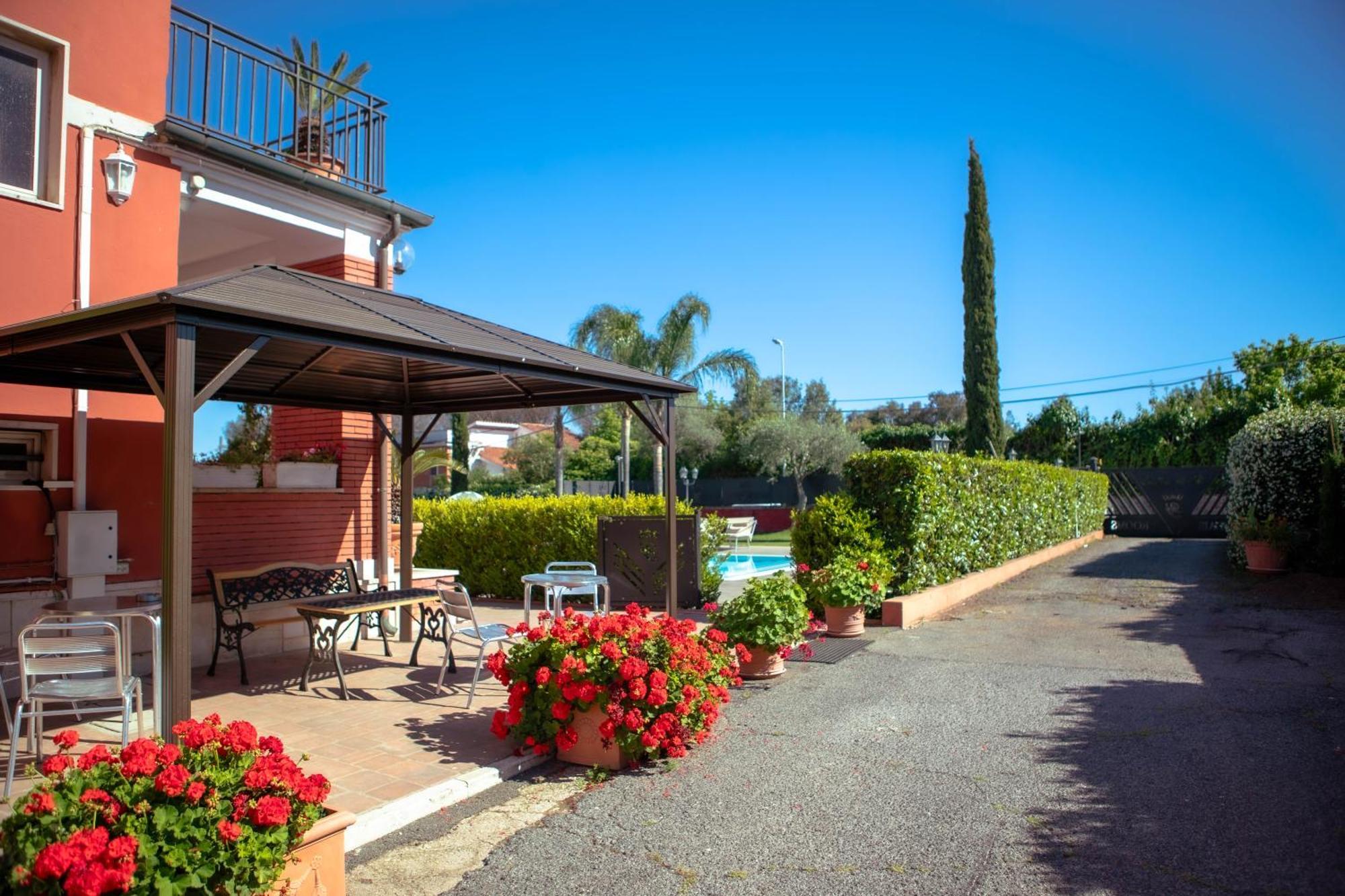Relais Villa Italia Selcetta Exteriör bild