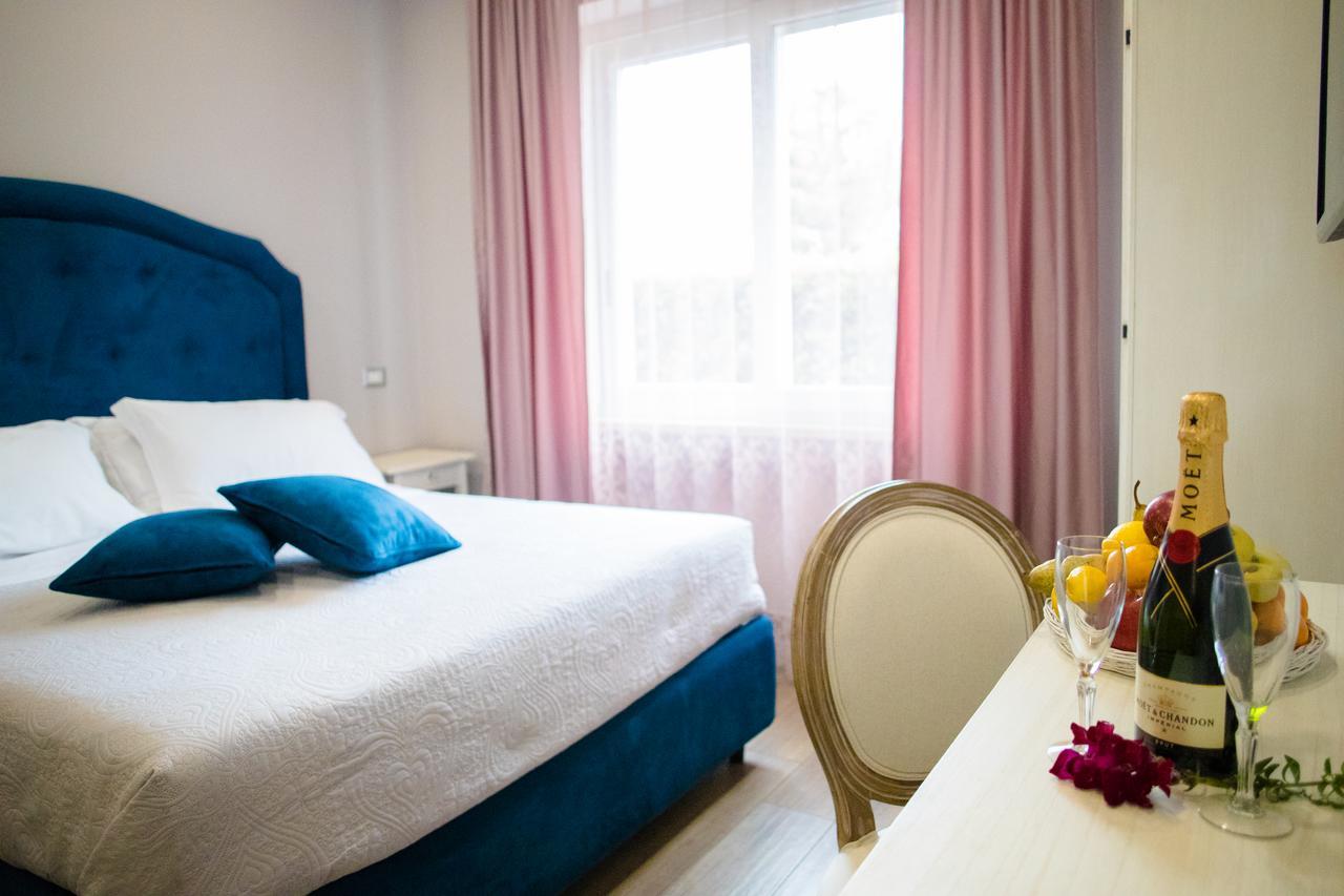 Relais Villa Italia Selcetta Exteriör bild
